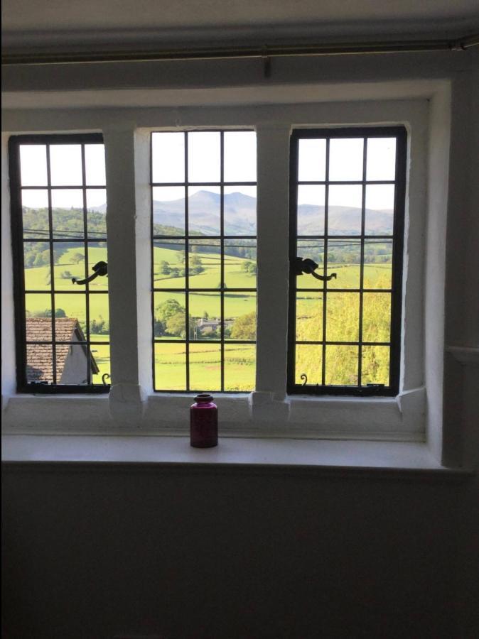 Cosy Arts & Crafts Cottage With Stunning Views Brecon Extérieur photo